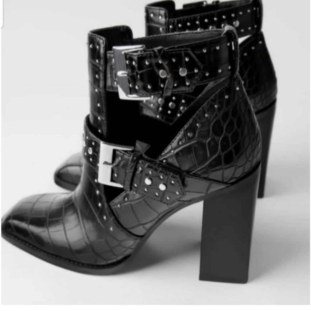 Zara Studded Animal Print Cut-out Ankle Boots Black Size 40